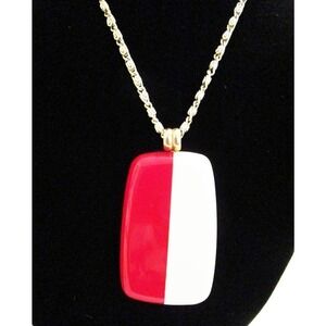 Bakelite Pendant Necklace, Vintage, Beautiful Red and White